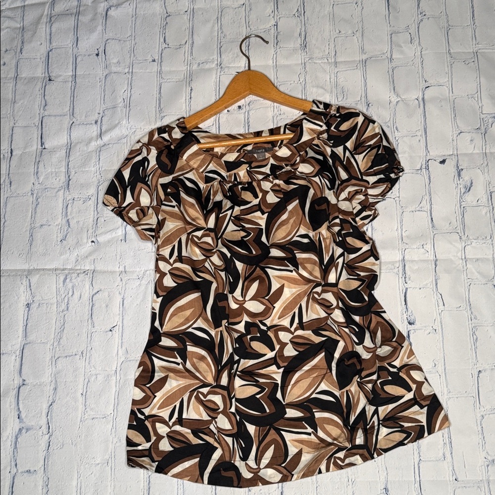 Apt. 9 Black and Cream Graphic Blouse